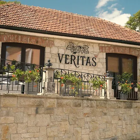 Veritas * Tokaj